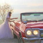 Classic-car-Cappadocia-with-woman-in-wedding-dress